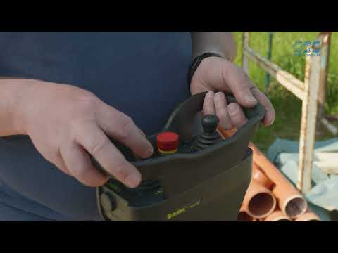 MIDI LT 14 RD - Die Montage unseres 3.5 Tonnen Anhänger-Turmdrehkran