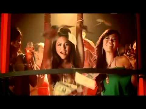 MC'S CELO E EDYE PART MC DANADO - BONDE DA OAKLEY   ( CLIP OFICIAL )