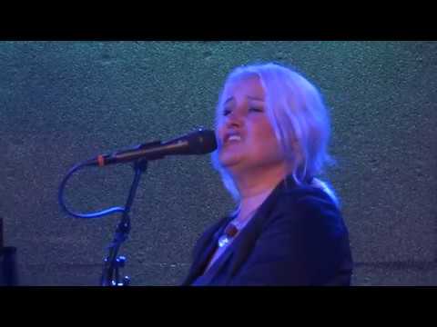 Paula Cole Go On City Winery Atlanta Georgia