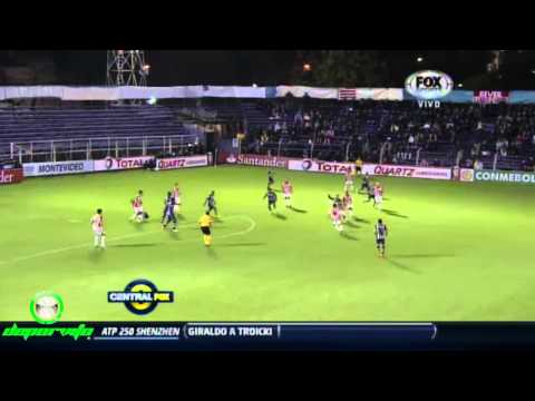 River Plate (Uru) 1-1 Emelec