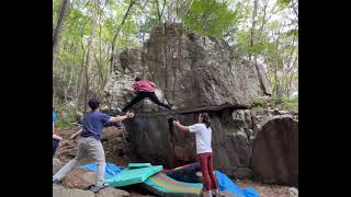 Video thumbnail of 積木 (Tsumiki), 1級 (7a). 恵那・笠置山 (Ena Kasagiyama)