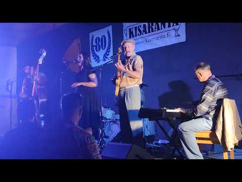 Ramblin' Ellie & The Bashtones - Night Without End