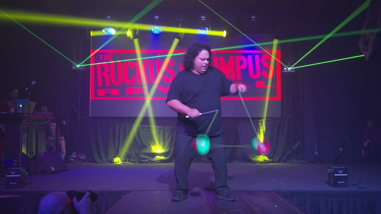 Promotional video thumbnail 2 for Diabolo aka Chinese yo-yo juggler