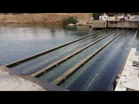 Corinto ponte sommergibile