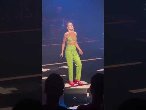 Lara Di Lara ❤️ #shorts #musical #music #keşfet #konser #live