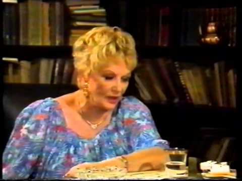 Rosita Serrano & Evelyn Künneke über Michael Jary - Interviewausschnitt