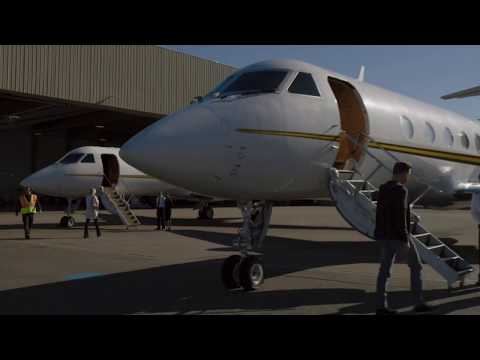 Billions S2E8: Axe and Lara taking a trip