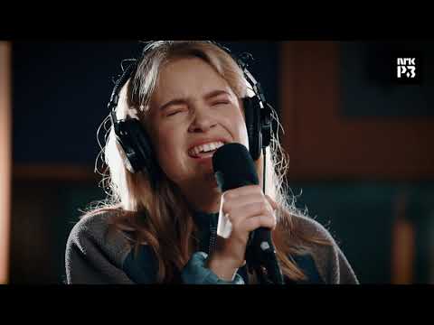 SKAAR - Say Something Now (Live on NRK P3)