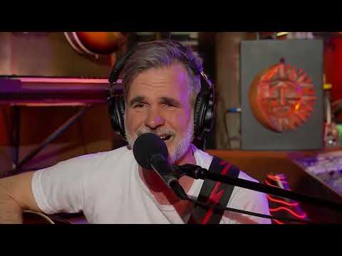 Jorge Araujo  Vida de topos   Anfitrión, Lito Vitale