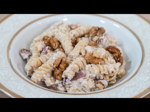 PASTA CON RICOTTA NOCI E SPECK, ricetta semplice e saporita