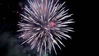 preview picture of video 'Fireworks 2011.mp4 (Nokia N8 N8-00 720p HD)'