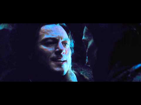 Dracula Untold (Clip 'Vlad Explains')