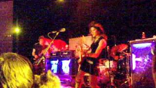 Sick Puppies- Say My Name