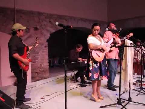 Andres Flores y La Flota - La Llorona