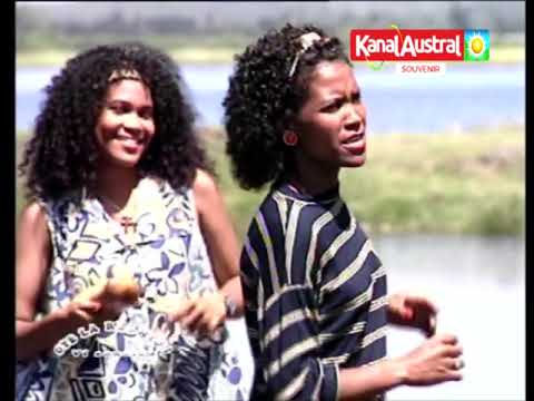 MANYAN - Chantal IVARA - Vive la Marié