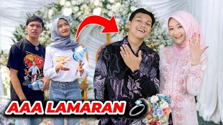 Download lagu ZULFA LANANG FINALLY PROPOSES TO Mbak Putri - The touching moment of the proposal ceremony mp3 Download lagu ZULFA LANANG FINALLY PROPOSES TO Mbak Putri - The touching moment of the proposal ceremony mp3