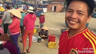 preview picture of video 'Buổi sáng tại bãi trước biển Mỹ An, Xuân Thạnh, Bình Định'