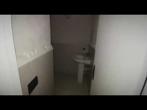 VIA TOLEDO LOCALE COMMERCIALE