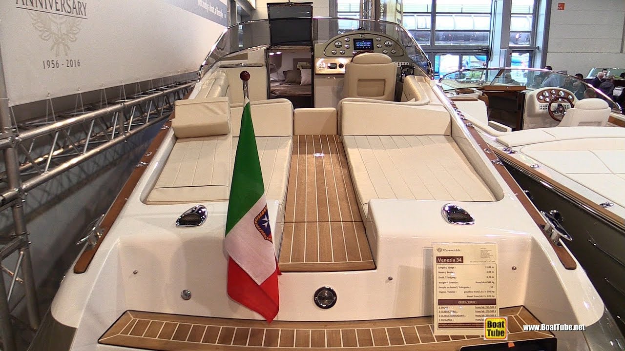 Comitti Venezia 34 Motor Boat - Walkaround