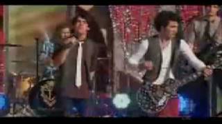 Jonas Brothers - Joyful kings (Joy To the world) music video in HQ + download and lyrics