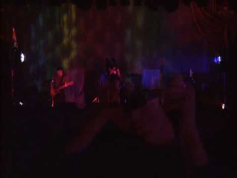 Blur - Sing ( Kilburn 1993 ) Part 13