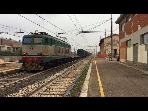 E655.521 + 1 Pianale & Carri H [ANCONA - BO. S. DONATO] in transito a Fano.