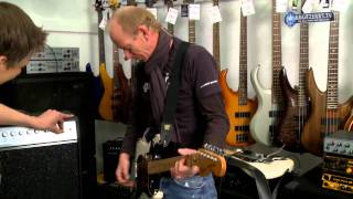 Video thumbnail for Ampeg GVT52-112 Tube Amp Röhrencombo - Test by musotalk