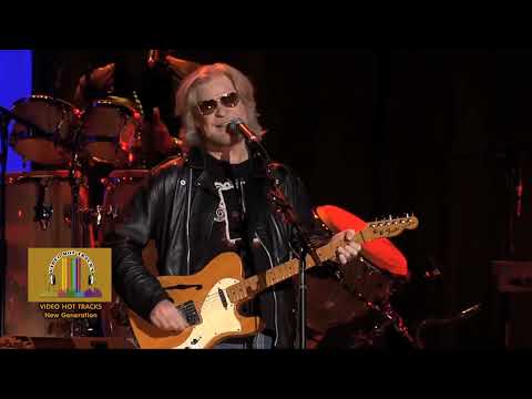 Say It Isn't So (Live At Sydney) - DARYL HALL / JOHN OATES