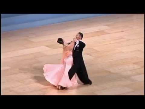 Victor Fung & Anastasia Muravyeva - Foxtrot Solo - UK open 2010