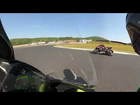 Trackday High Side Festival 2022 Petit plaisir de Ghislain et avec Bader