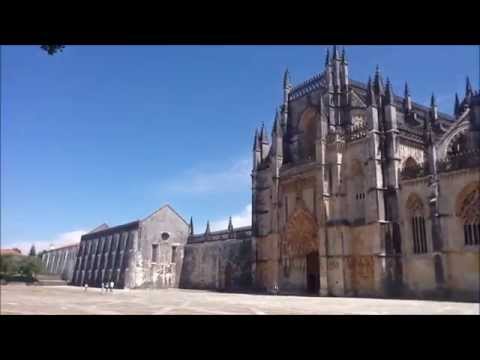 Португалия. Монастырь в Баталье