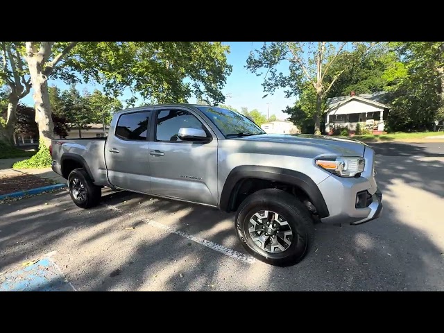 2017 Toyota Tacoma Double Cab - Image 13