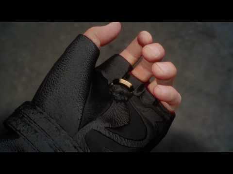 Final Fantasy XV playthrough pt91 - Weaponless, Powerless...Chapter 13 Fun Begins!