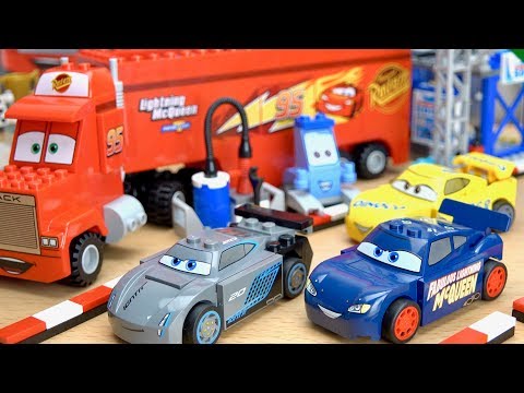 LEGO Cars 10745 Florida 500 Final Race Disney Pixar - Mack Lightning McQueen Jackson Storm