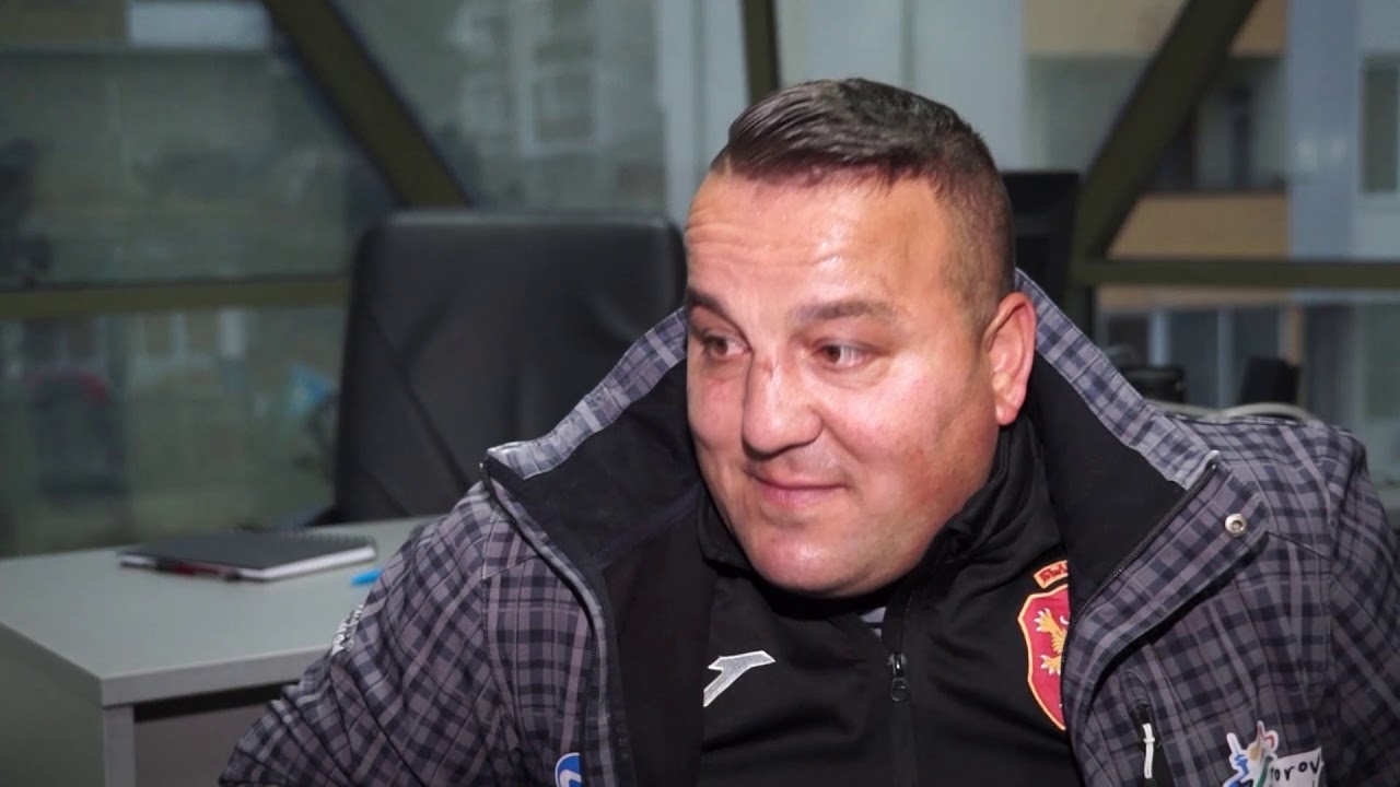 Илия върна намерени над 1000 лв, мечтае за собствена пералня