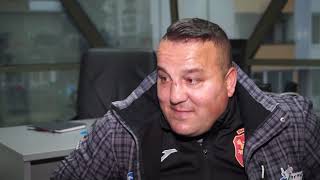 Илия върна намерени над 1000 лв, мечтае за собствена пералня