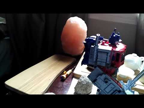 Optimus fighting Rodimus - Power of the Primes Episode 1