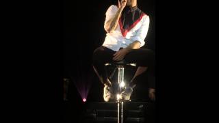 M.Pokora - RED TOUR - Cœur voyageur