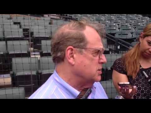 Reinsdorf takes shot at Harry Caray over La Russa's HOF induction