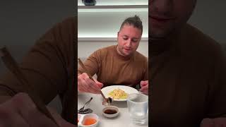 ¿Aún sé usar PALILLOS? 🥢 Mi primera comida tras JAPÓN