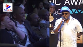 Download lagu MAJIGAMBO ya SUGU yawaacha HOI MWANA FA/AJITAJA KAMA RAPA WA KWANZA KUWA MILIONEA/CHADEMA na CCM.... mp3 Download lagu MAJIGAMBO ya SUGU yawaacha HOI MWANA FA/AJITAJA KAMA RAPA WA KWANZA KUWA MILIONEA/CHADEMA na CCM.... mp3