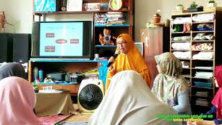 Download lagu HEBAT COMMUNITY - Kelas Momong Eyang Wiwiek mp3