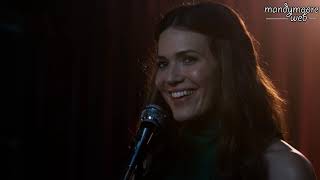 Rebecca Pearson (This Is Us) singing &quot;Moonshadow&quot;