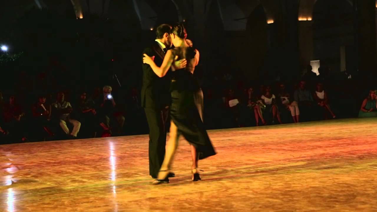 Luis Castro y Claudia Mendoza - Catania Tango Festival 2013 - "Tango Suite Show"