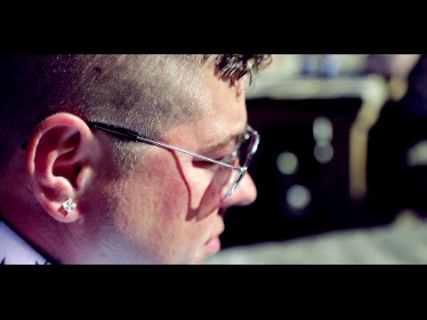 Nicky Yaya & Sica Norocel – Mai da-mi o sansa Video Nicky Yaya & Sica Norocel – Mai da-mi o sansa Video