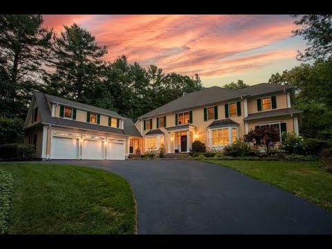 SOLD Luxury Weston Estate for sale. Bassick | Forbes Global Properties. your dream Weston home.