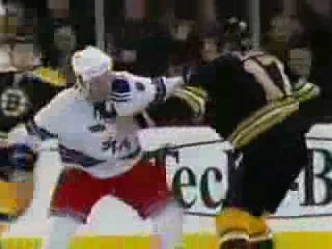 Brandon Prust vs Milan Lucic, Round 1 Oct 23, 2010