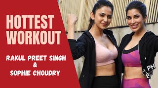 Download lagu Hottest Workout of Rakul Preet Singh with Sophie Choudry #rakulpreetsingh #sophiechoudry mp3