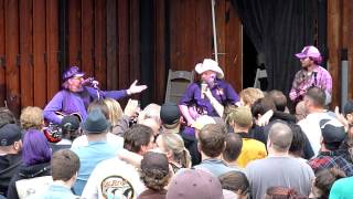 Les Claypool&#39;s Duo De Twang - &quot;Rumble Of The Diesel&quot; &amp; &quot;The Battle of New Orleans&quot; - Live 06-25-2013