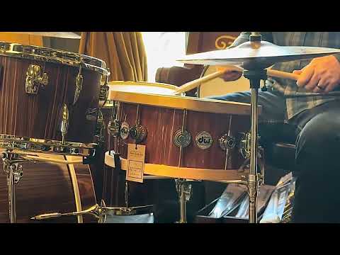 Walfredo Reyes Jr Collection DW Collectors 6.5x14 Maple Mahogany Wood Hoop Snare Drum - Natural Lacquer over Mahogany Gloss image 8
